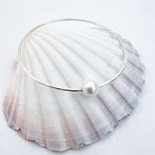 Load image into Gallery viewer, Beach Bangle with Freshwater Pearl