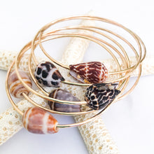 Load image into Gallery viewer, Beach Bangle with Cone Shell - Aussie Wahine
