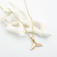Load image into Gallery viewer, Whale Tail Necklace