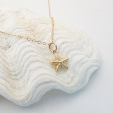 Load image into Gallery viewer, Starfish Necklace