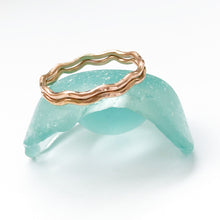 Load image into Gallery viewer, Wavy Ring - Aussie Wahine