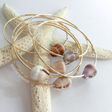 Load image into Gallery viewer, Beach Bangle with Cone Shell - Aussie Wahine