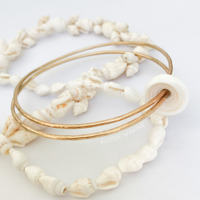 Linked Beach Bangles with Puka Shell - Aussie Wahine