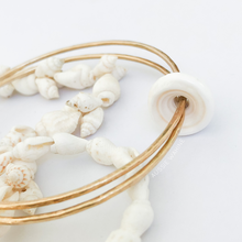 Load image into Gallery viewer, Linked Beach Bangles with Puka Shell - Aussie Wahine