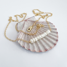 Load image into Gallery viewer, Pearl Bar Necklace - Aussie Wahine
