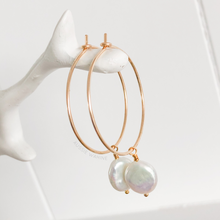 Load image into Gallery viewer, Lani&#39;s Hoops with Keshi Pearls - Aussie Wahine