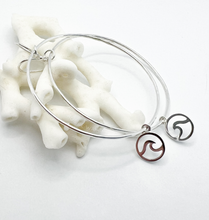 Load image into Gallery viewer, Maui Hoops with Wave Charms - Aussie Wahine