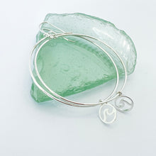 Load image into Gallery viewer, Maui Hoops with Wave Charms - Aussie Wahine