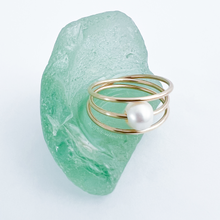Load image into Gallery viewer, Pearl Wrap Ring