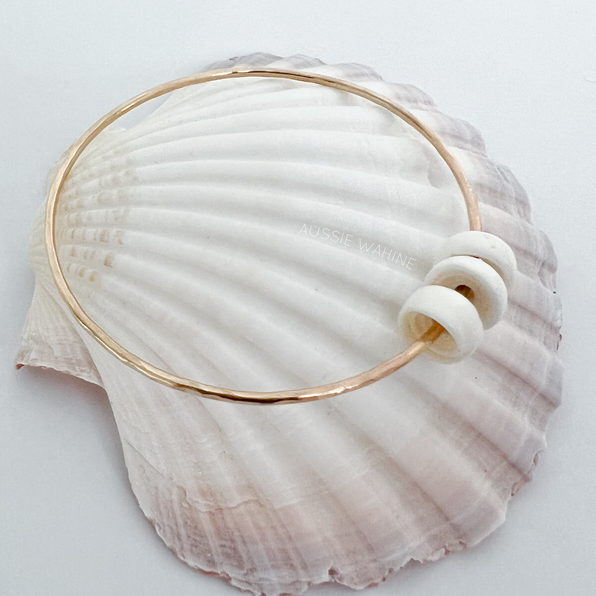 Hawaiian Puka Shell Bracelet • Ocean Tuff Jewelry