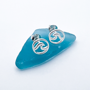 Wave Studs - Aussie Wahine